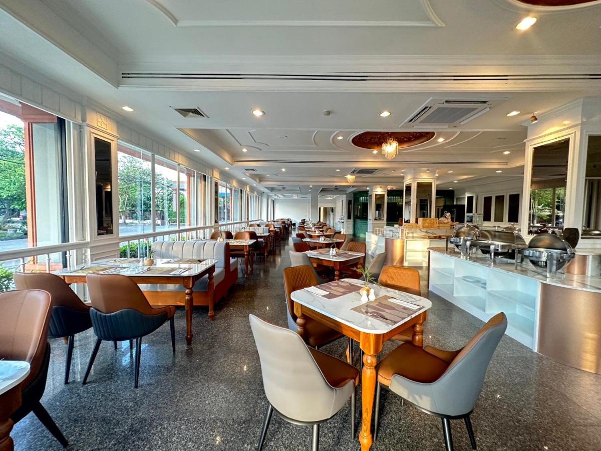 Coco Beach Hotel Jomtien Pattaya Exterior photo